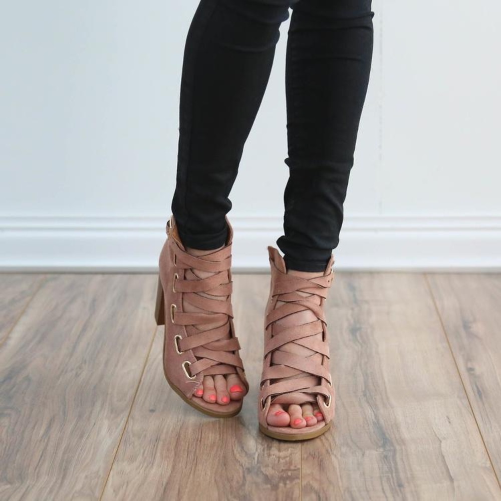 Harper Lace Up Heel in Mauve